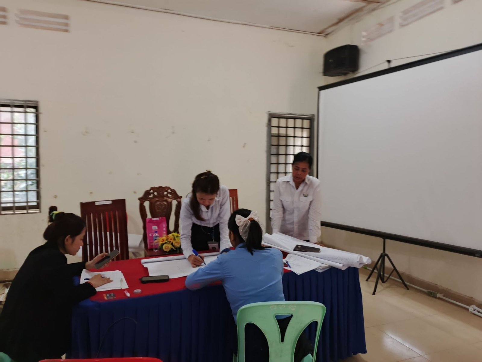 ការអនុវត្តបង្រៀនបុរេសំណេរនិងបុរេគណិត