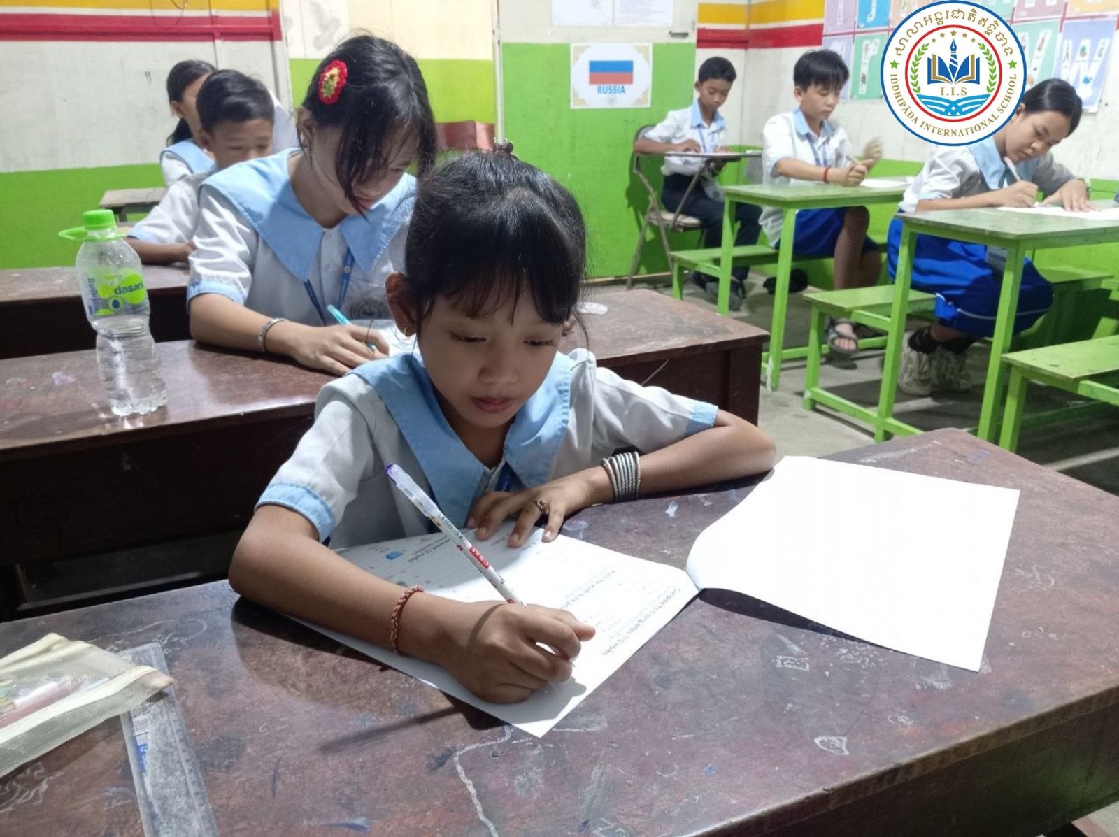 ប្រឡងពាក់កណ្តាលវគ្គសិក្សាទី៦