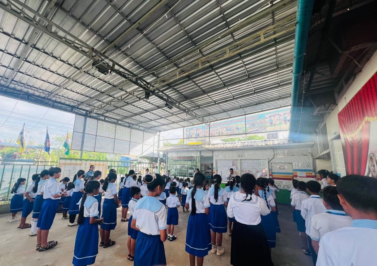 ការអប់រំណែនាំ និងផ្តល់ដំបូន្មានដល់សិស្សានុសិស្សមុនប្រឡងពាក់កណ្តាលវគ្គសិក្សា