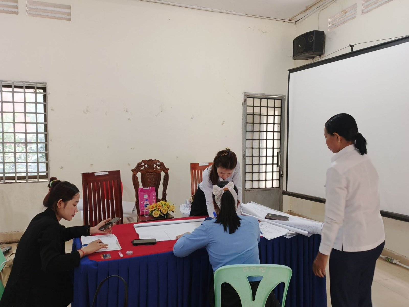 ការអនុវត្តបង្រៀនបុរេសំណេរនិងបុរេគណិត